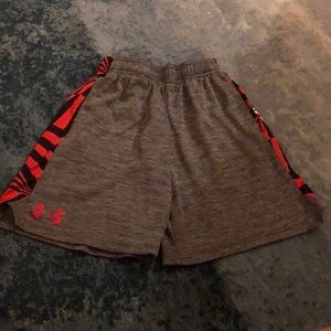 Boys UA shorts